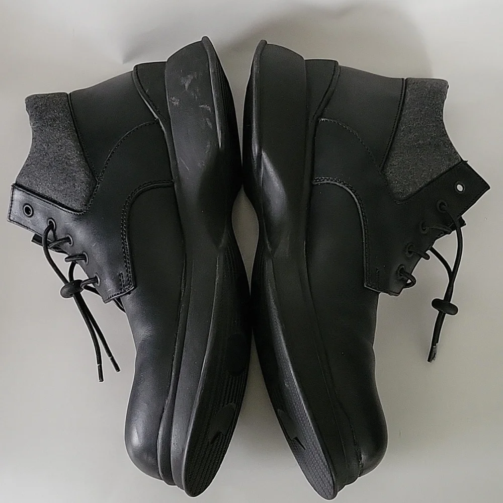 Sisley Men's Black Leather Boots sz EU45 US11 made in Italy and Croatia